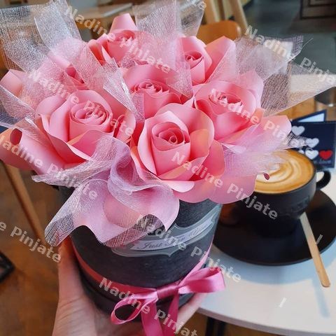Nadine Pinjate Paper Flowers