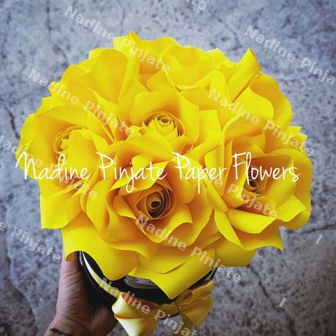 Nadine Pinjate Paper Flowers