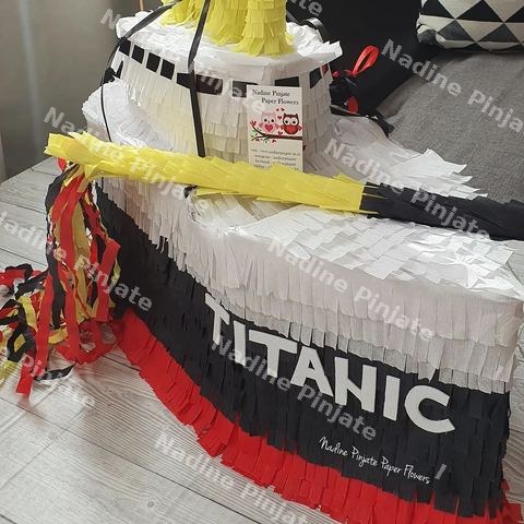 Pinjata Titanik - Nadine Pinjate