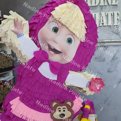 Masha and the Bear Pinjata