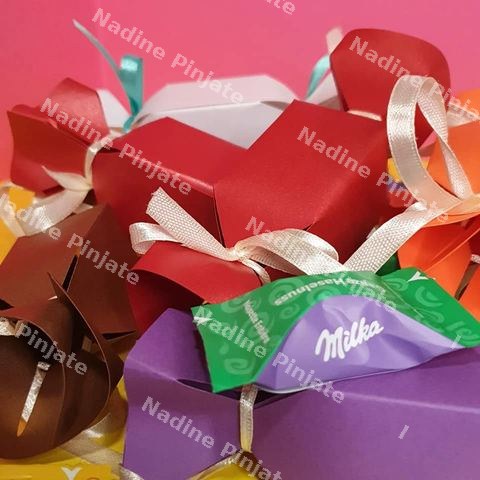 Poklon kutija za slatki sto - Nadine Pinjate Paper Flowers