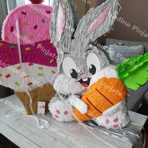 Pinata Rabbit
