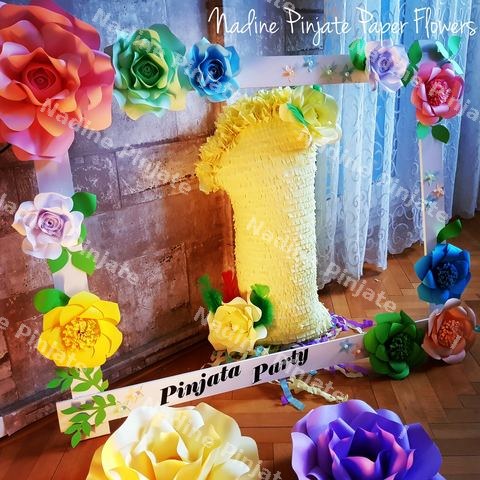 Nadine Pinjate Paper Flowers