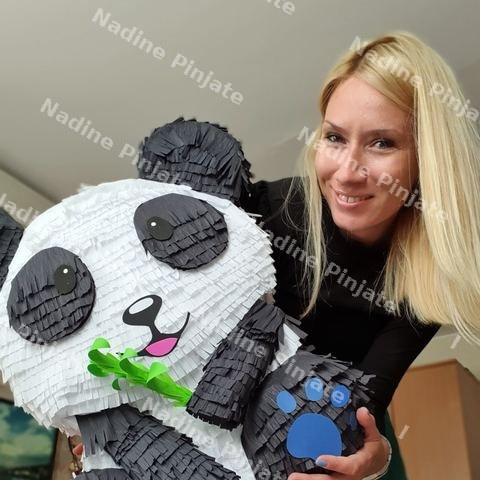 Nadine Pinjate - Pinjata Panda