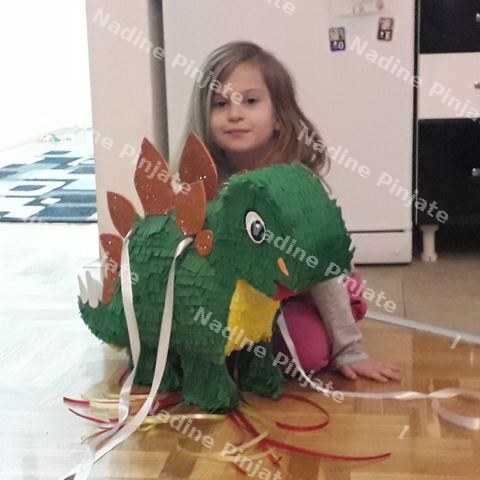 Nadine Pinjate Baby Dinosaurus