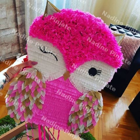 Owl Pinjata