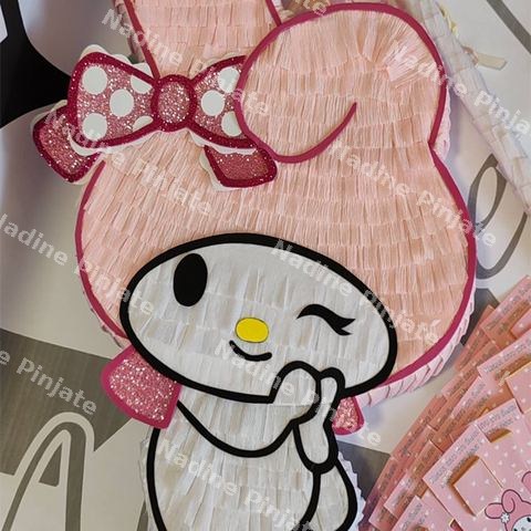 Pinjata my melody - Nadine Pinjate.png 1