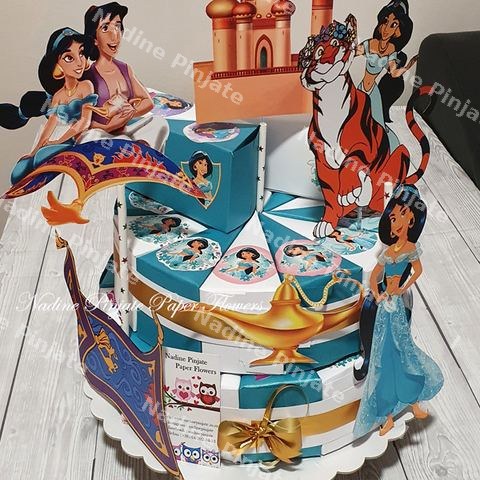 Torte-od-kartona-Nadine-Pinjate-4