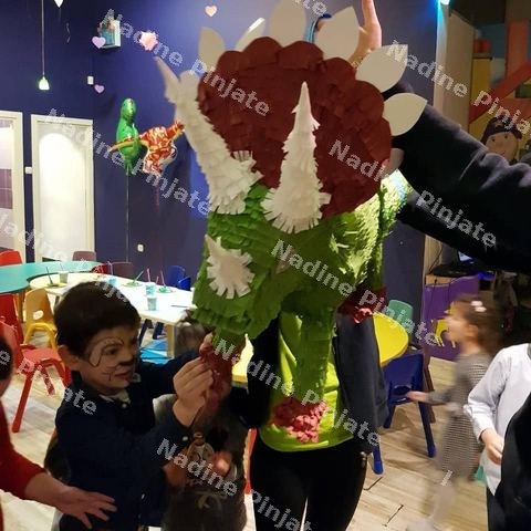 Pinjata Dinosaurus